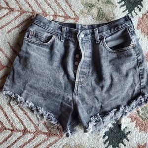 Levis cutoffs